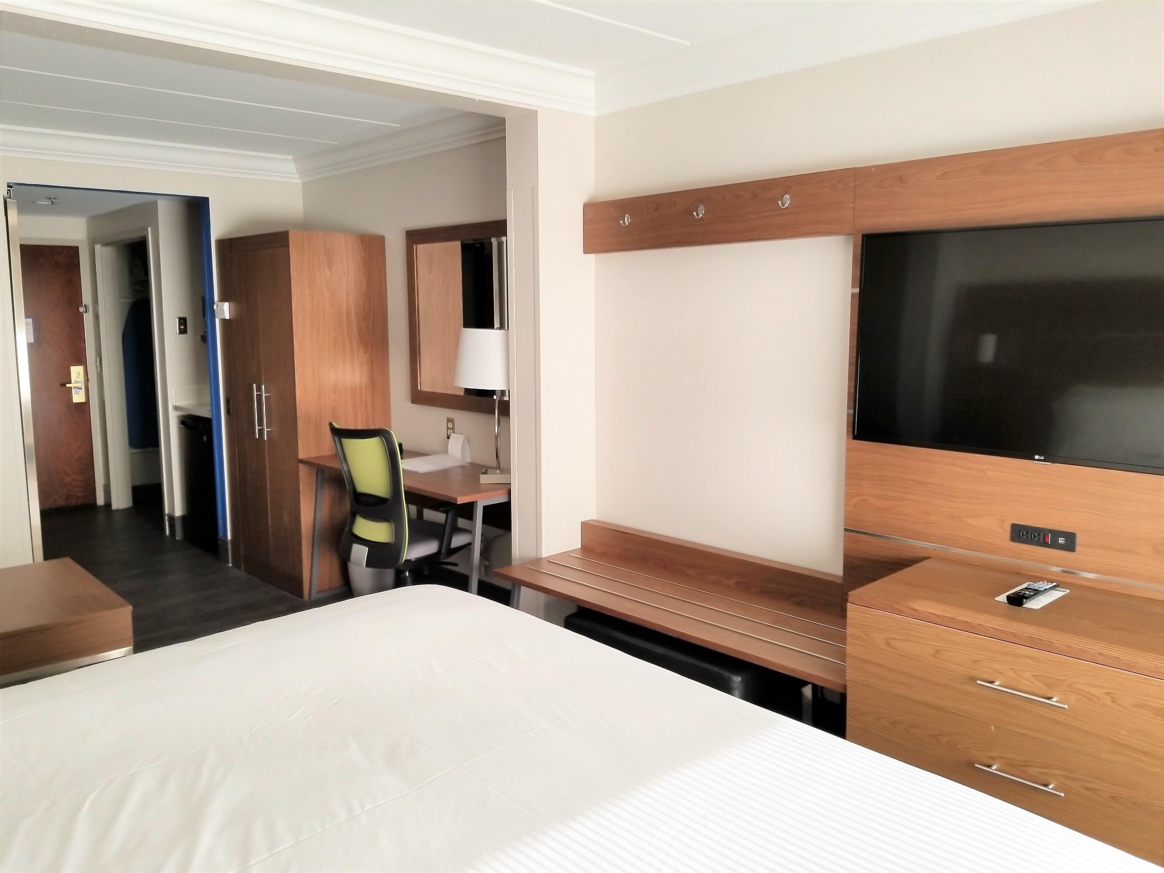 Holiday Inn Express Columbia Ne - Fort Jackson מראה חיצוני תמונה